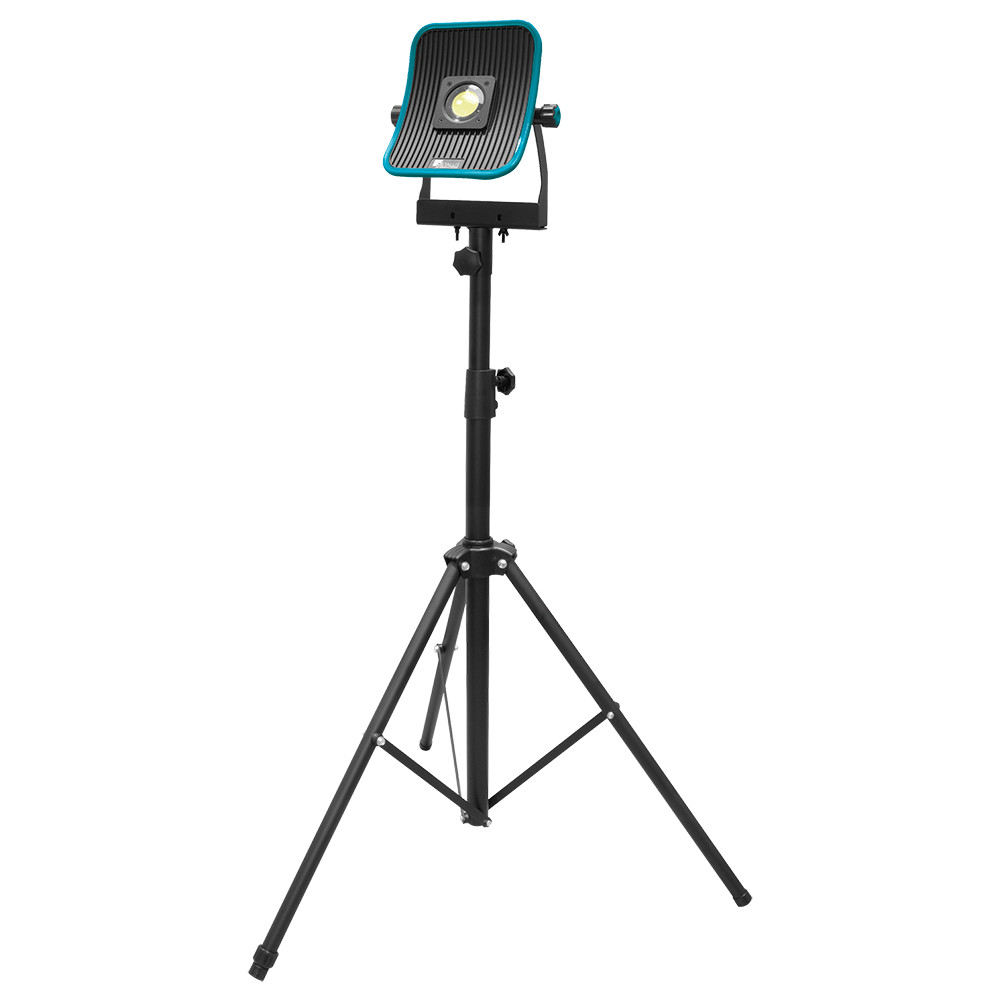 PGC0700600_530577_LED-Fluter_mit_Stativ_Tripod_(P1)